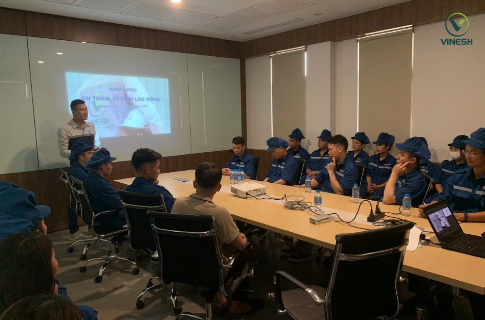 Noi-dung-khoa-hoc-huan-luyen-an-toan-lao-dong-nhom-2